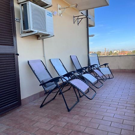 Fco Airport - Casa Di Febo Apartamento Fiumicino Exterior foto